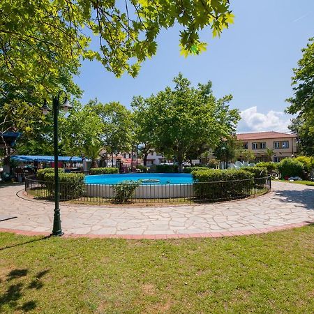 Villa Alexandra Sun Vrasná 외부 사진
